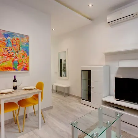Modern 20 Meters From The Promenade Sliema