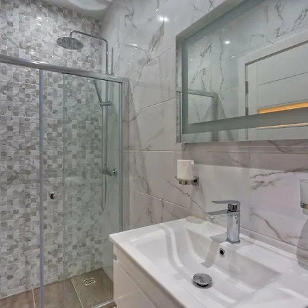 Apartament Modern 20 Meters From The Promenade Sliema
